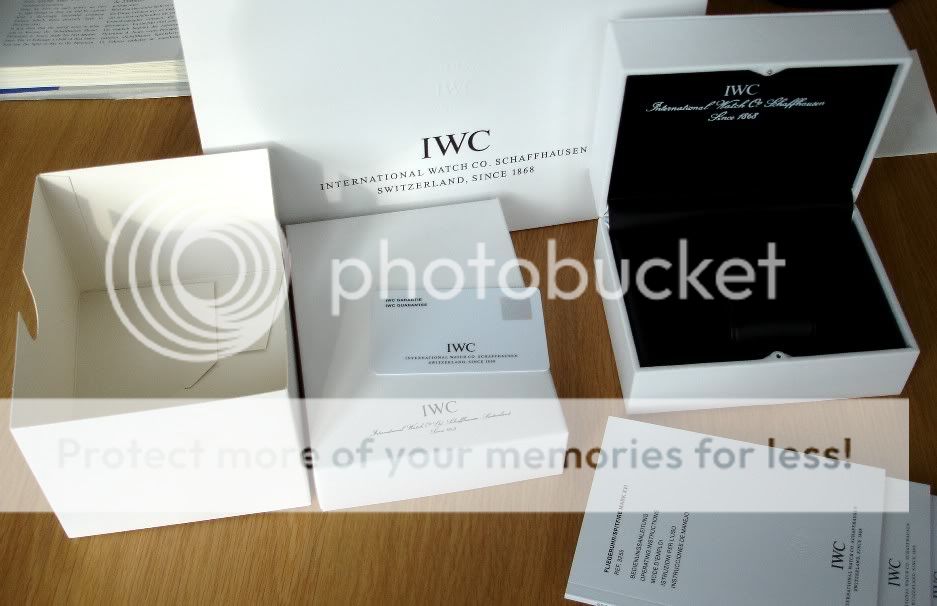 IWC Reviewpackage