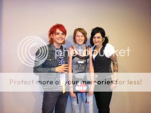 My Chemical Romance Gerard_Way_and_Lyn-Z--large-msg-122