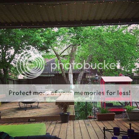 photo 551393_4880317161676_195644173_n.jpg