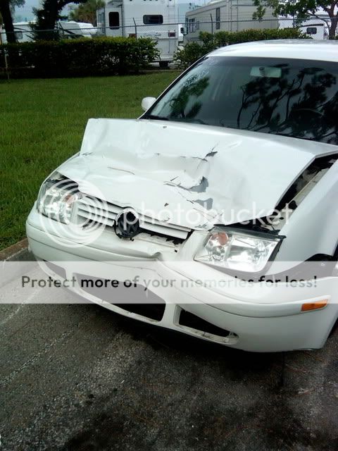 Girlfriend got in an accident in the Jetta... | VW Vortex - Volkswagen ...